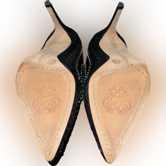 Vince Camuto black suede/studded heels - Picture 4 of 6